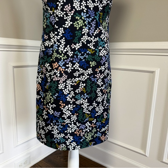 CAbi 5619 Cinco Printed Floral Shift Dress Size Small - Picture 10 of 12